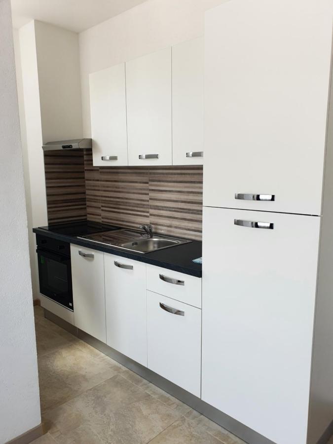 Apartment Rados Dugopolje Luaran gambar