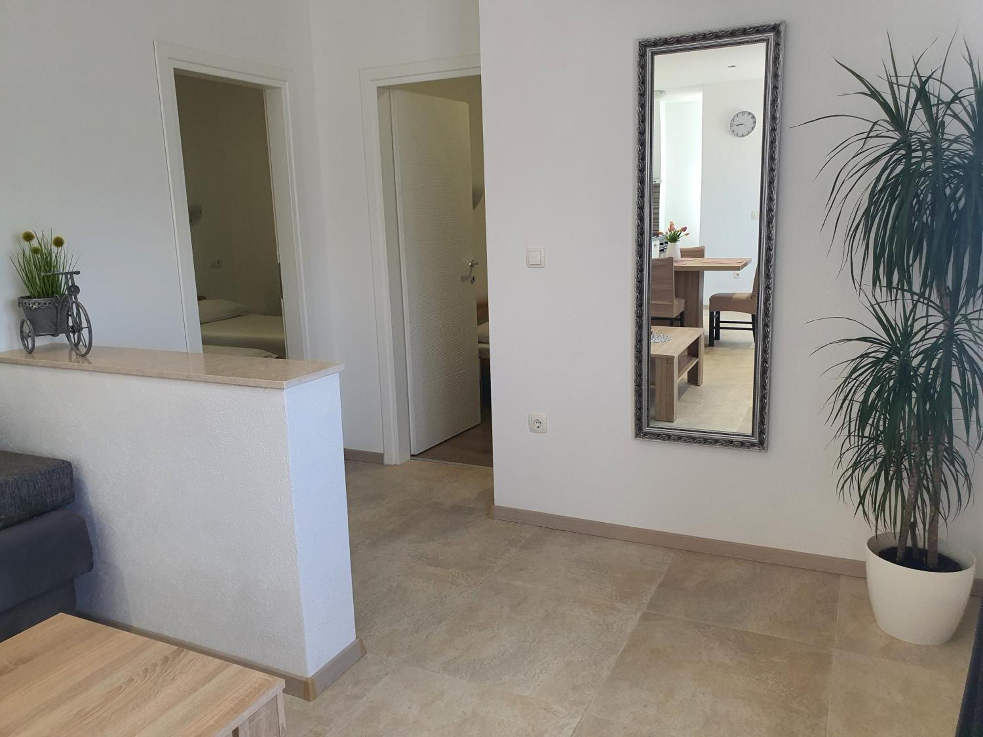 Apartment Rados Dugopolje Luaran gambar